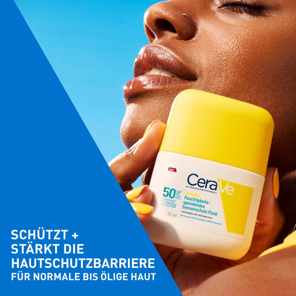 CeraVe Invisible Sonnenschutz Fluid LSF 50. Frau hält Flasche. Text: Schützt + stärkt die Hautschutzbarriere.