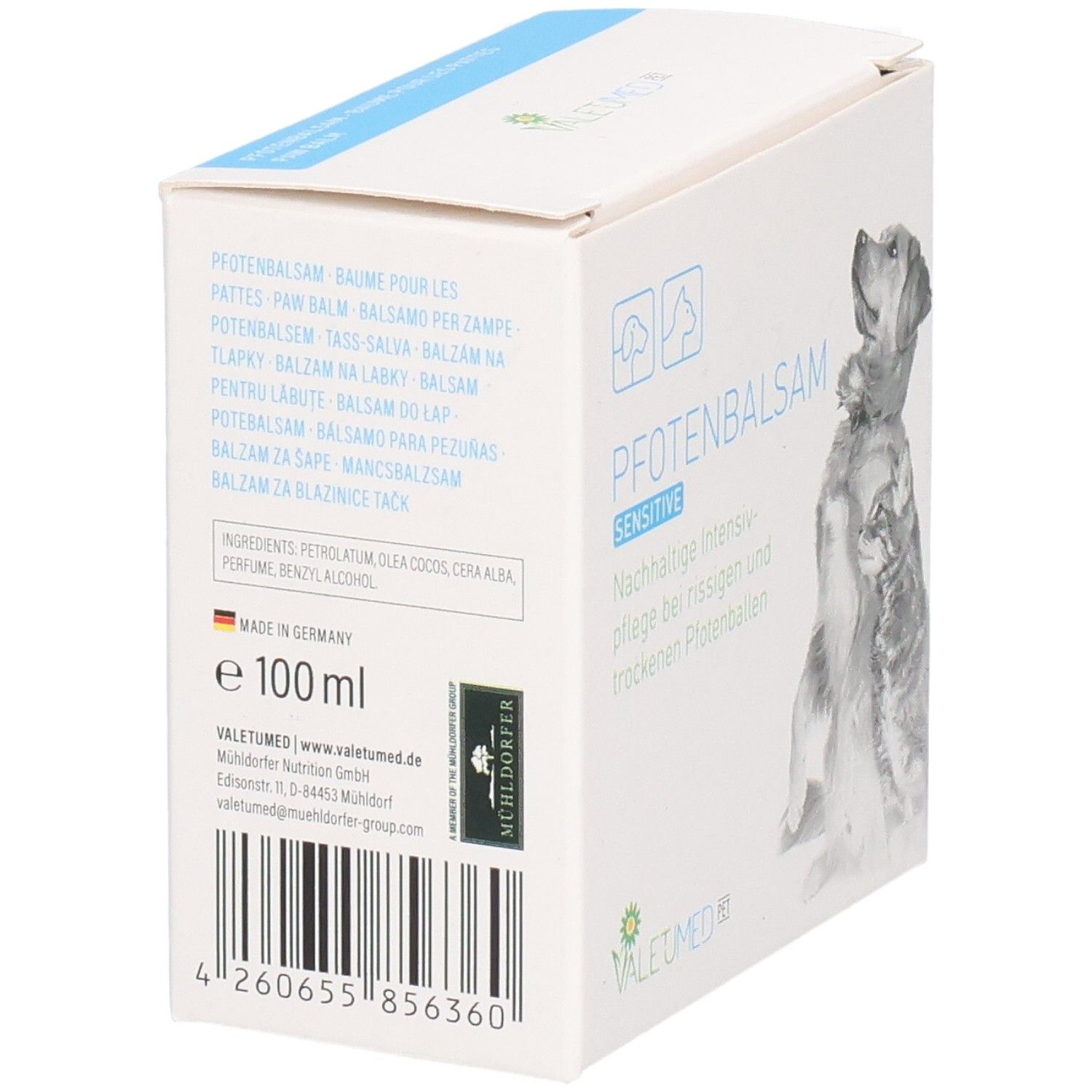 Weiße Produktverpackung. Aufdruck: Pfotenbalsam sensitive. Inhaltsstoffe, Herstellerinformationen, Barcode. Logo: VALETUMED PET.