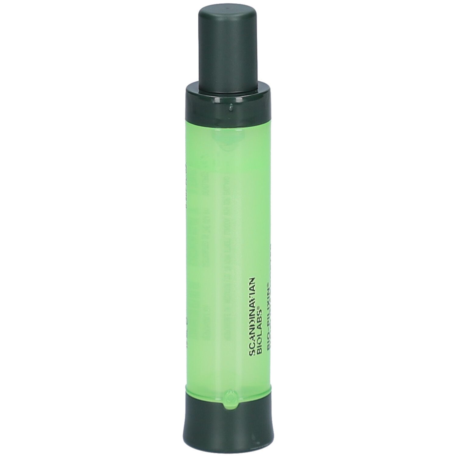 Grüne, zylindrische Flasche mit dunklem Deckel und Boden. Enthält Flüssigkeit. Beschriftung: Scandinavian Biolabs.