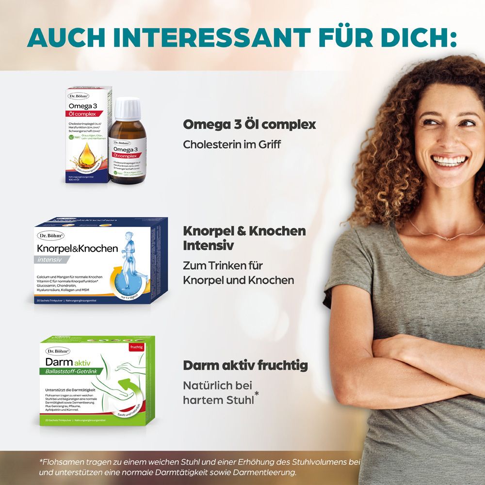 Frau lächelt. Links: Dr. Böhm Omega 3, Gelenke & Knochen, Darm aktiv.