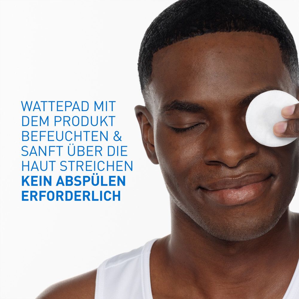 Un homme nettoie son œil avec un coton et de l'eau micellaire CeraVe.