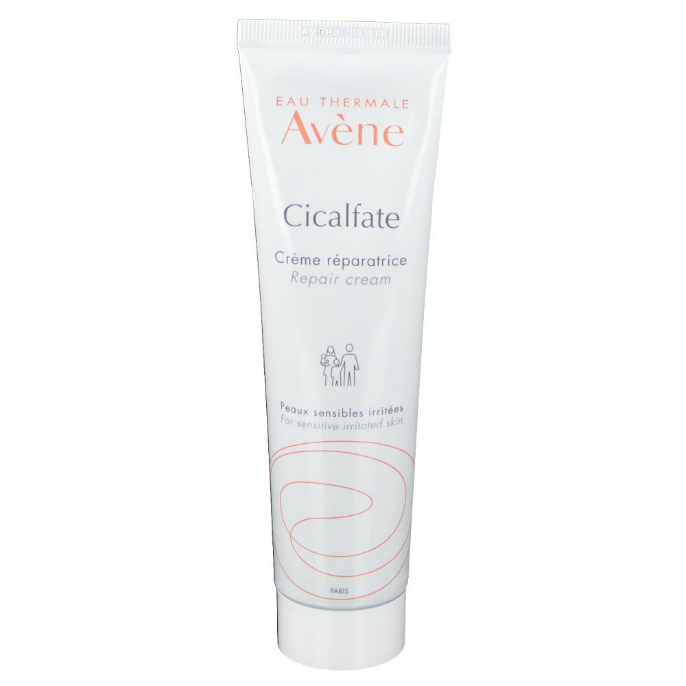 Tube blanc "Avène Cicalfate Crème réparatrice". Illustration de personnes et texte pour peaux sensibles et irritées.