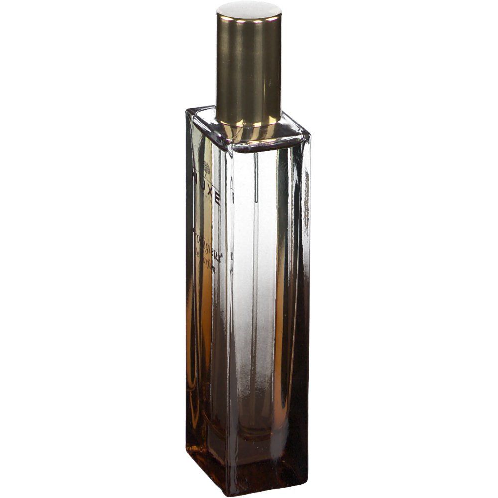 Hoher, rechteckiger Parfümflakon mit goldfarbenem Verschluss.
