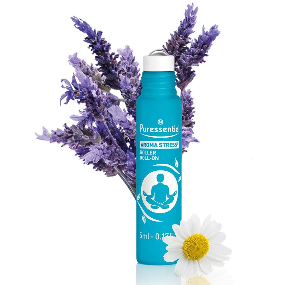Blau-weiße Rolle mit weißem Deckel. Aufschrift: Aroma Stress Roller. 5ml. Mit Lavendel und Kamille.