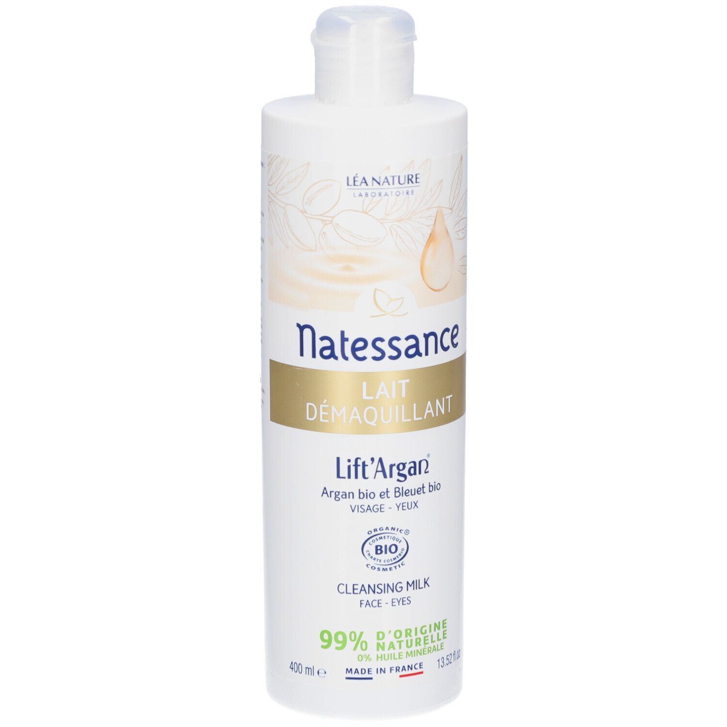 Weißliche Flasche mit Etikett. Aufschrift: Natessance Lait Démaquillant Lift'Argan. Bio-Zertifizierung.