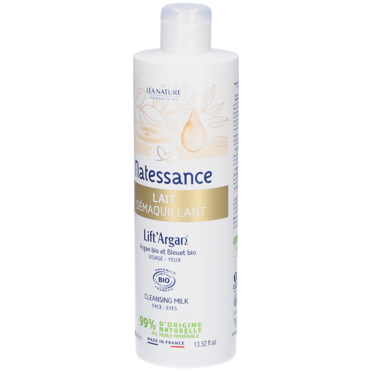 Weißliche Flasche mit Etikett. Aufschrift: Natessance Lait Démaquillant Lift'Argan. Bio-Zertifizierung.