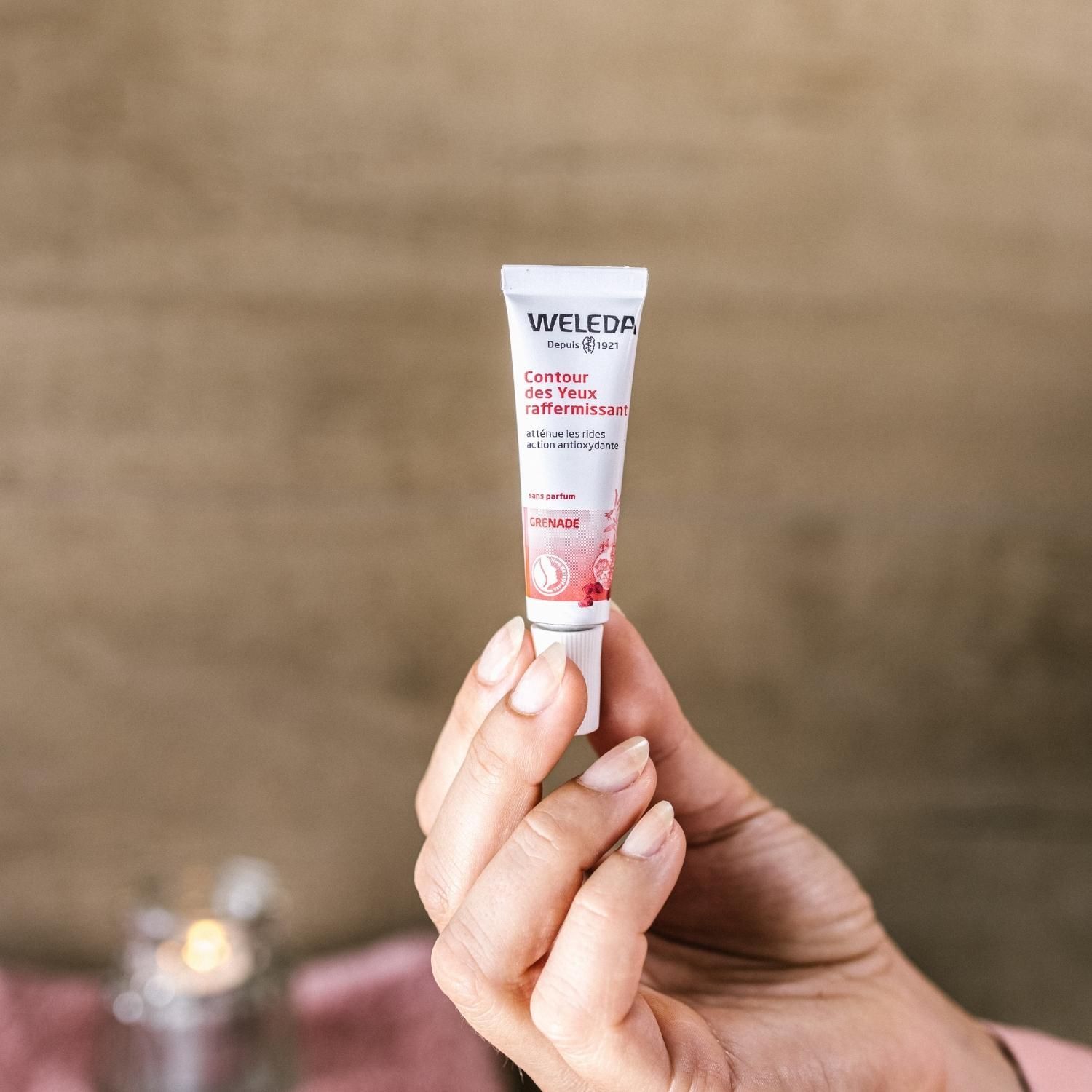 Weleda Grenade Contour des Yeux raffermissant