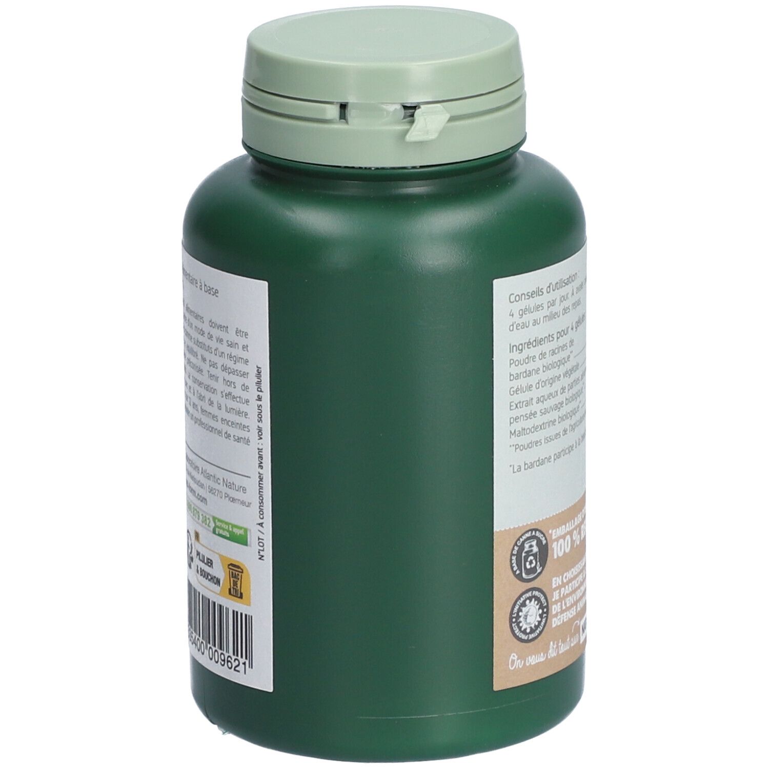 Seitenansicht einer grünen Flasche mit hellgrünem Deckel. Text: Inhaltsstoffe, Gebrauchsanweisung, 100% recycelbar, Nat-Form.com.