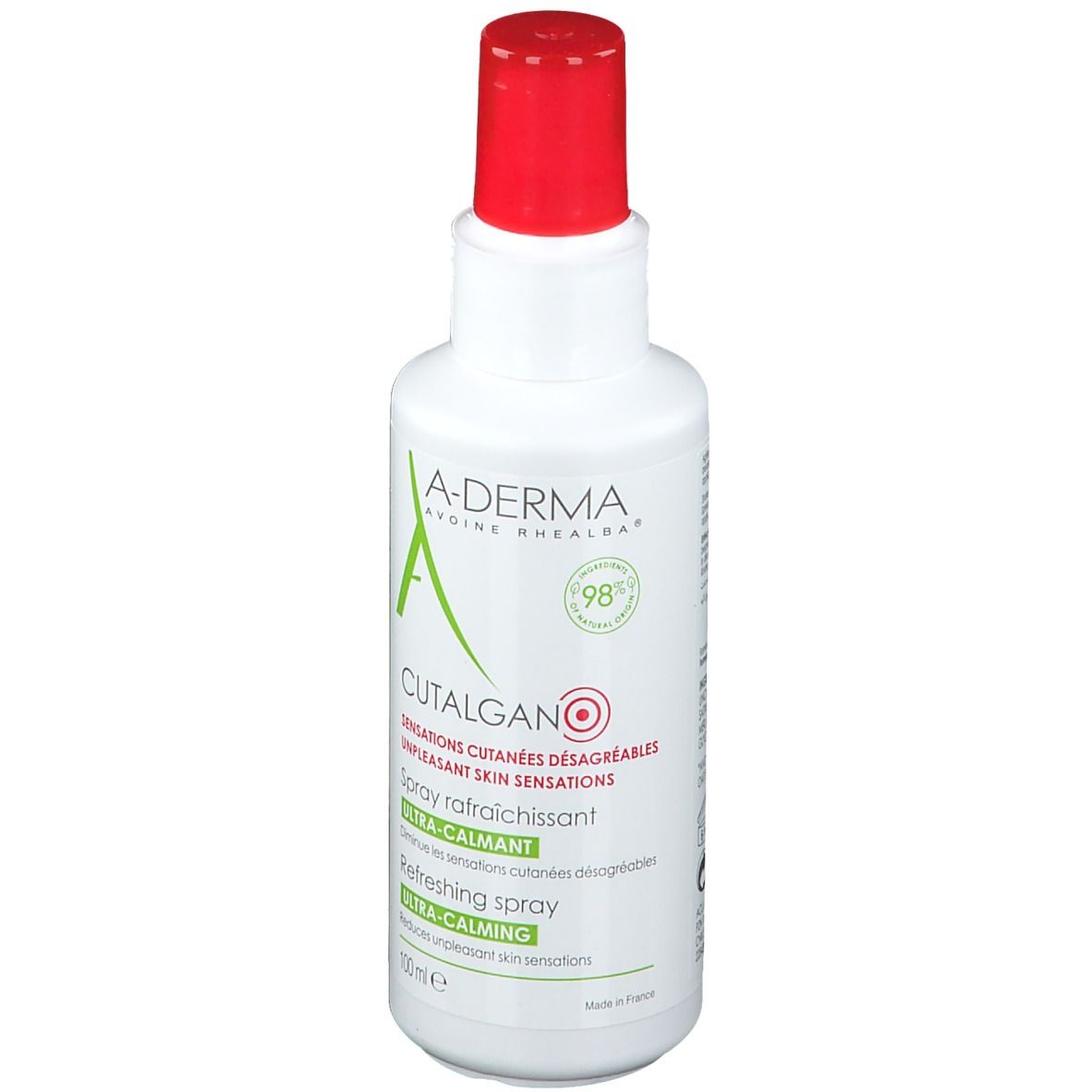 Weiße Flasche mit rotem Sprühkopf. A-DERMA CUTALGAN ULTRA-CALMING Kühlspray. Text und Logo.