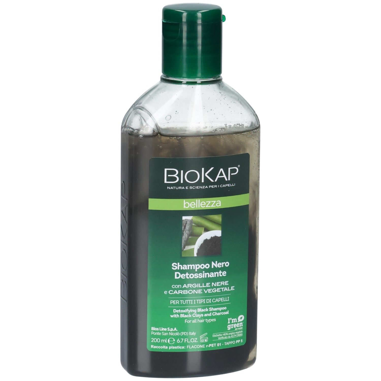 Flacon de shampooing BIOKAP Bellezza Noir Detox. Bouchon vert. Inscription : Shampoo Nero Dettossinante.