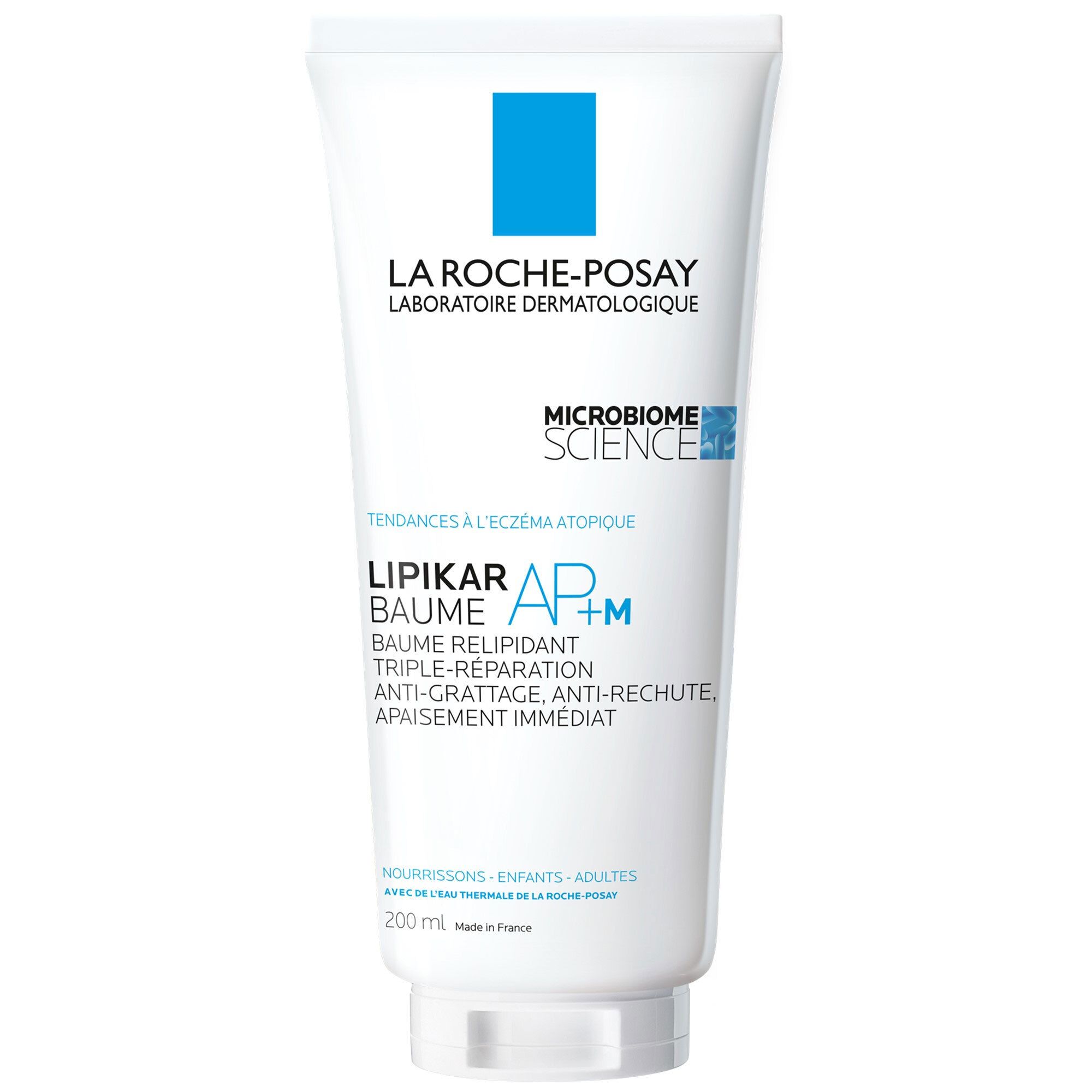 Tube de crème avec logo bleu. Texte: LIPIKAR BAUME AP+M. Pour eczéma atopique. 200 ml.