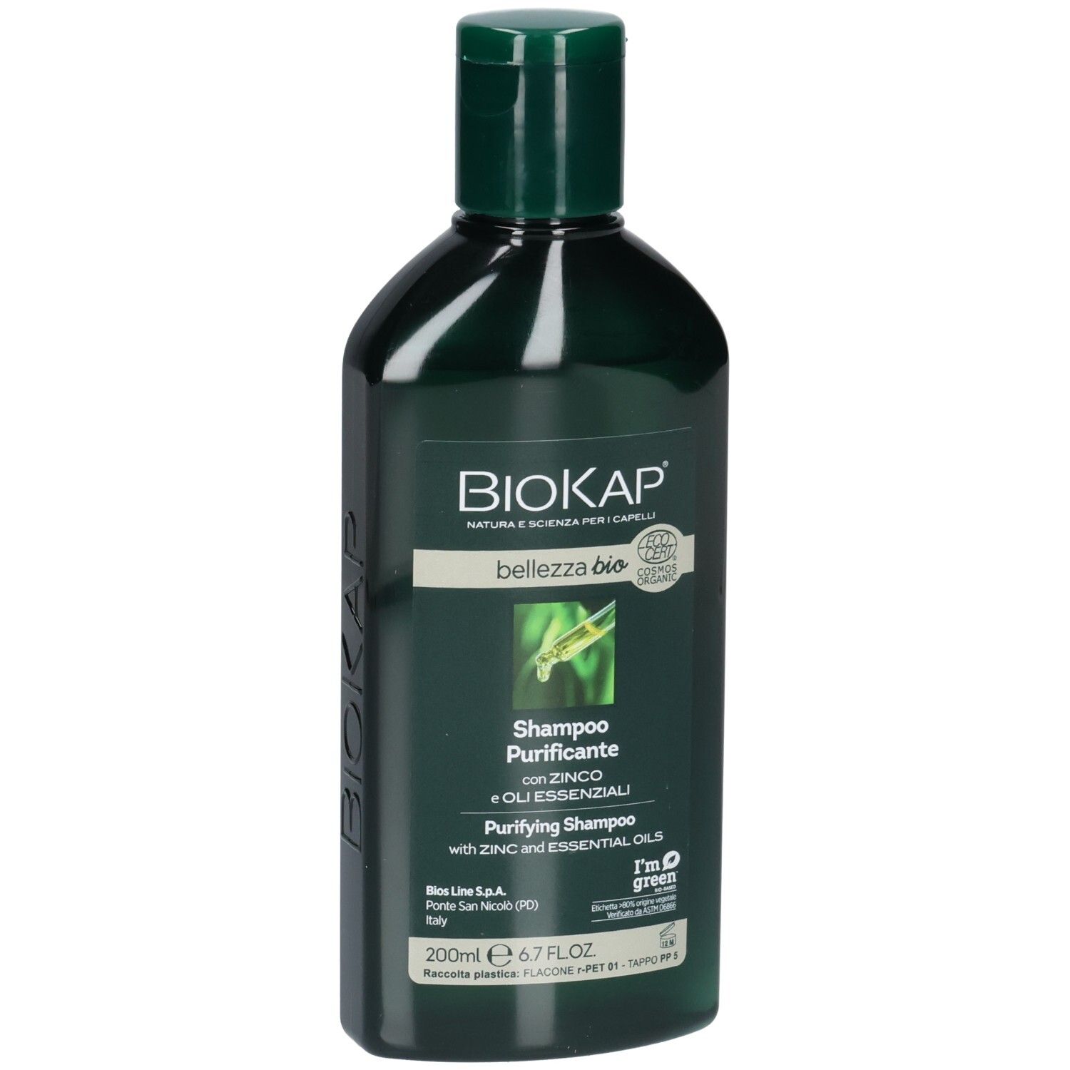 Flacon vert avec bouchon vert. Inscription BIOKAP, Shampooing Purifiant, avec zinc et huiles essentielles. Certification.