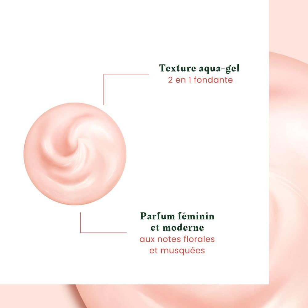 Gros plan sur la texture. Texture aqua-gel. Parfum féminin et moderne aux notes florales et musquées.