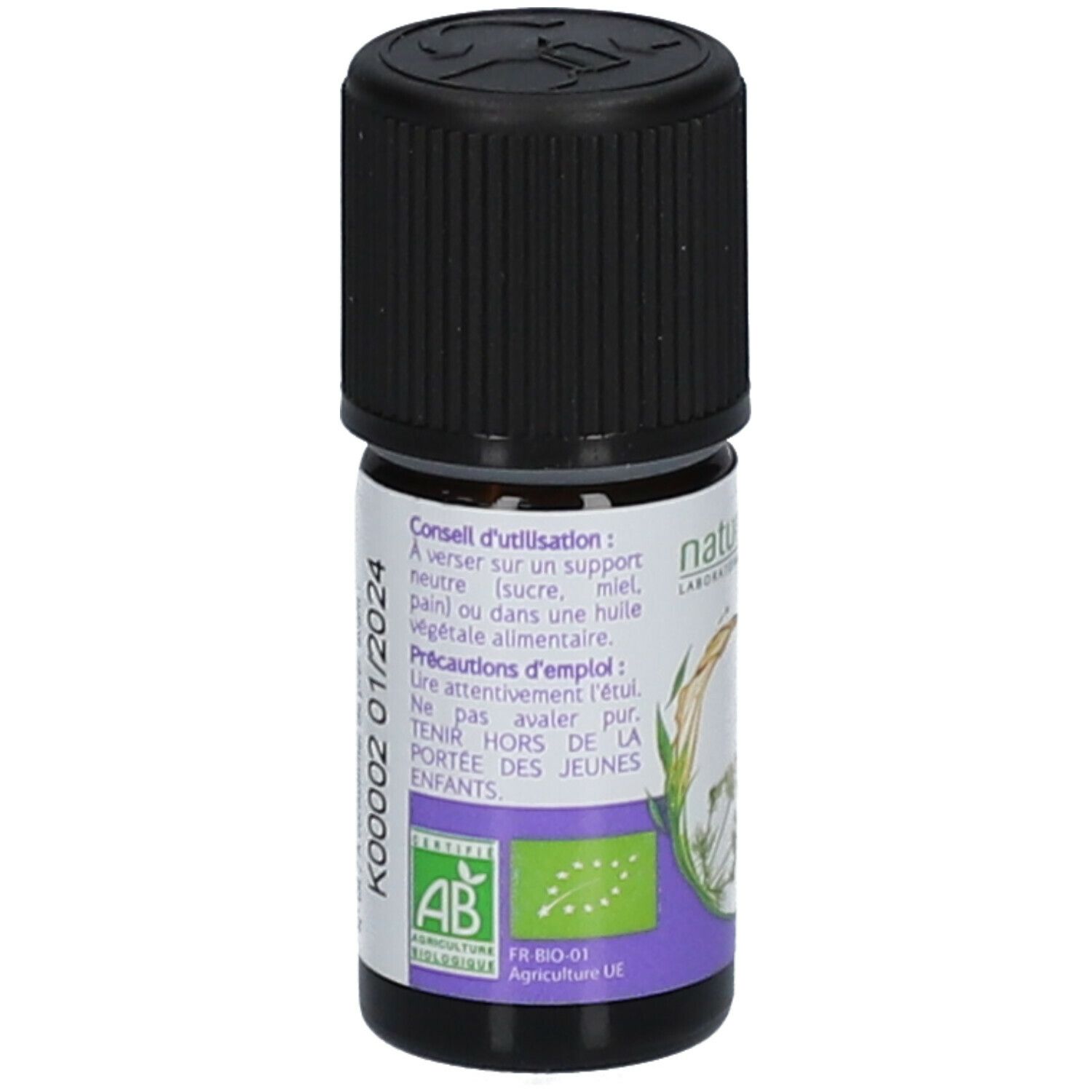 Braune Glasflasche mit schwarzem Deckel. Rückseite mit Text. Zertifizierung AB. Haltbarkeit: 01/2024.