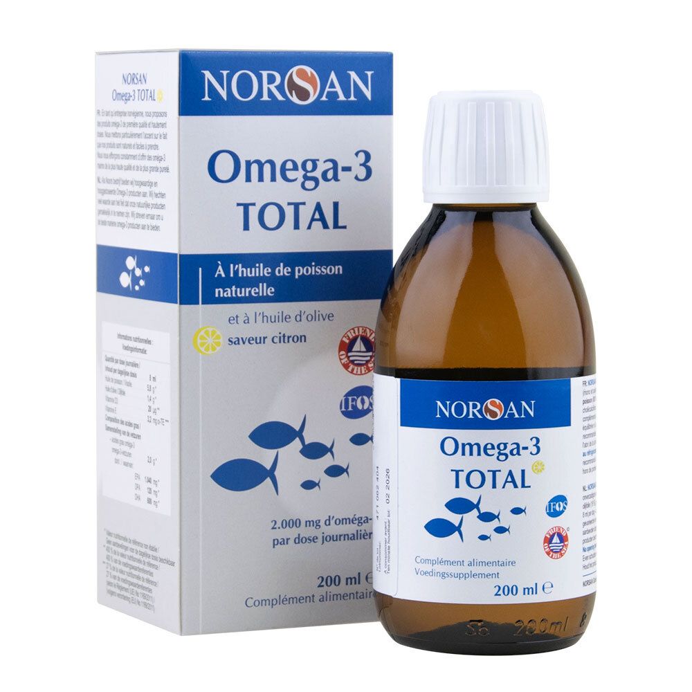 Braune Flasche und Schachtel. Aufschrift: NORSAN Omega-3 TOTAL. Mit Zitrone. 200 ml. Fischöl.