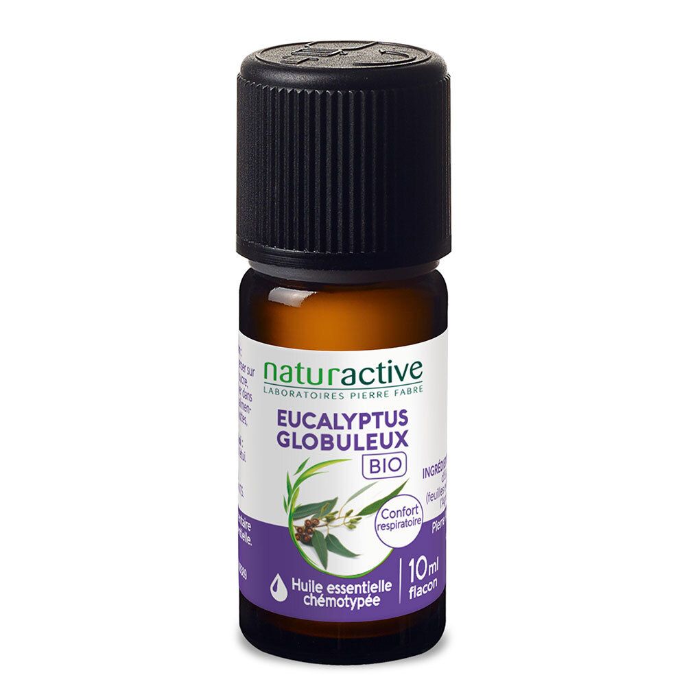 Flacon en verre brun avec bouchon noir. Inscription: Eucalyptus globulus, BIO, Huile essentielle chémotypée. Avec certification et 10ml.