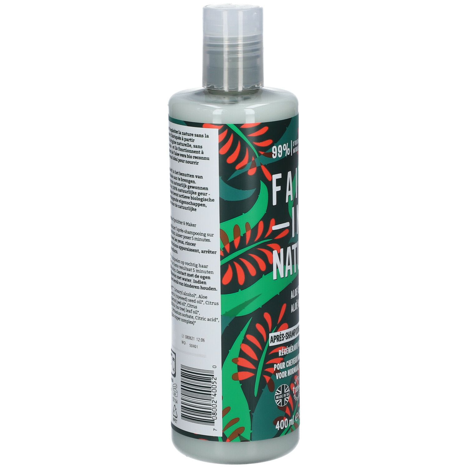 Conditioner-Flasche mit grünem Inhalt. Aufschrift: FAITH IN NATURE, Aloe Vera. 400 ml. Mit grünen und roten Blättern dekoriert.