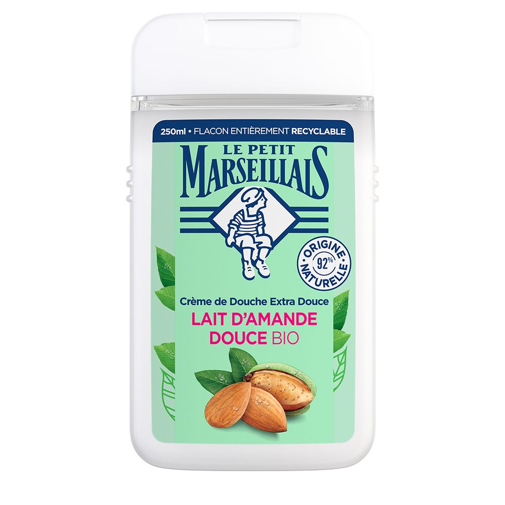 Duschgel-Flasche. Marke: Le Petit Marseillais. Aufschrift: Crème de Douche Extra Douce Lait d'Amande Douce Bio. 250ml.