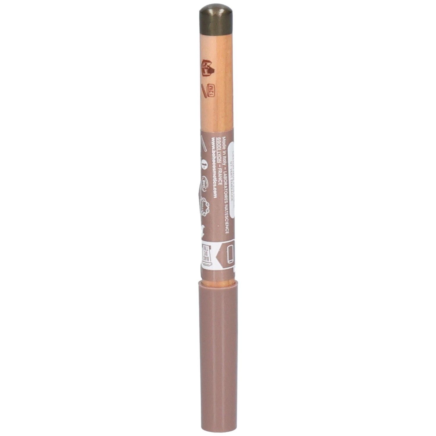 Stift mit brauner Mine und Holzschaft. Der Schaft ist mit Informationen bedruckt. Der Stift hat eine braune Kappe.