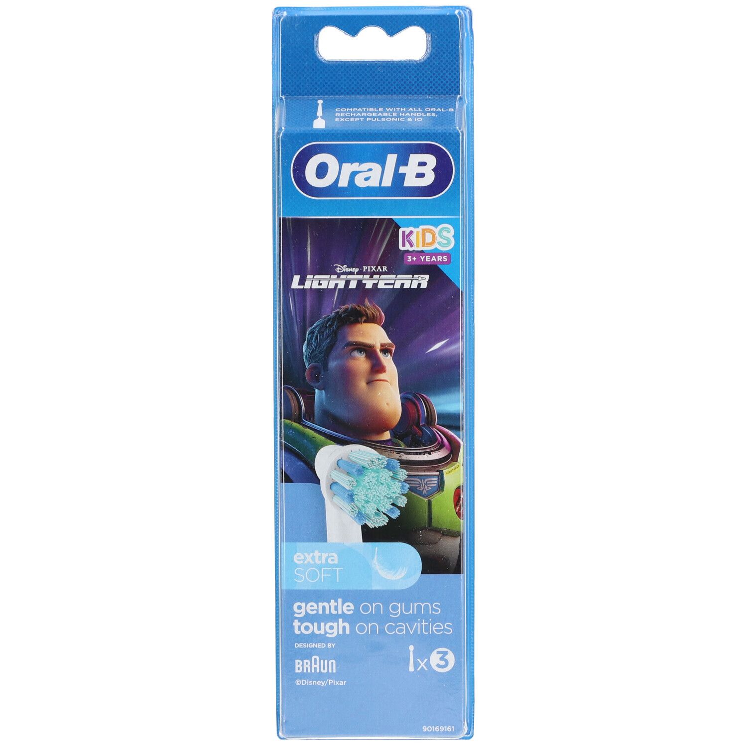 Zahnbürstenaufsätze für Kinder. Verpackung mit Buzz Lightyear-Motiv. "Extra Soft" und "Oral-B Kids" Schriftzug.