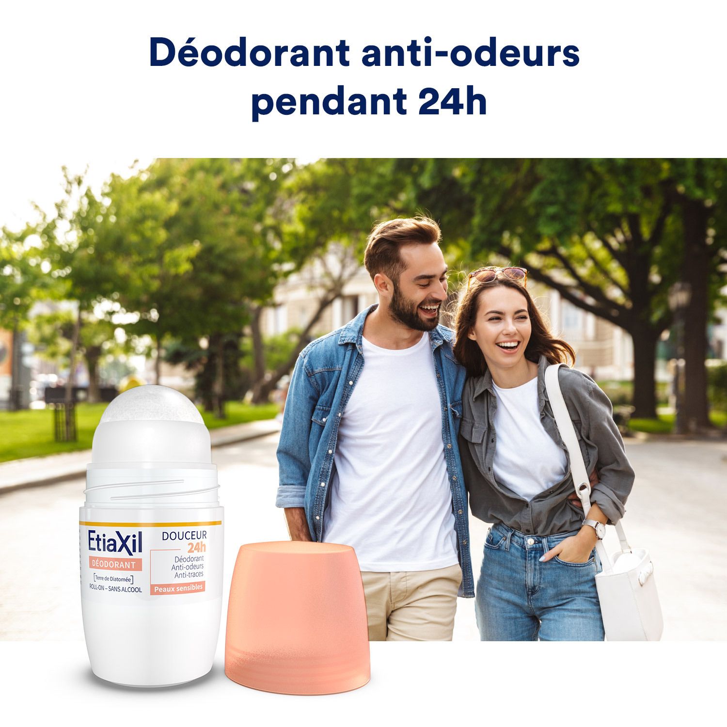 ETIAXIL Roll-On Deodorant. Frau und Mann lächeln. Rosa Kappe und weißes Fläschchen.