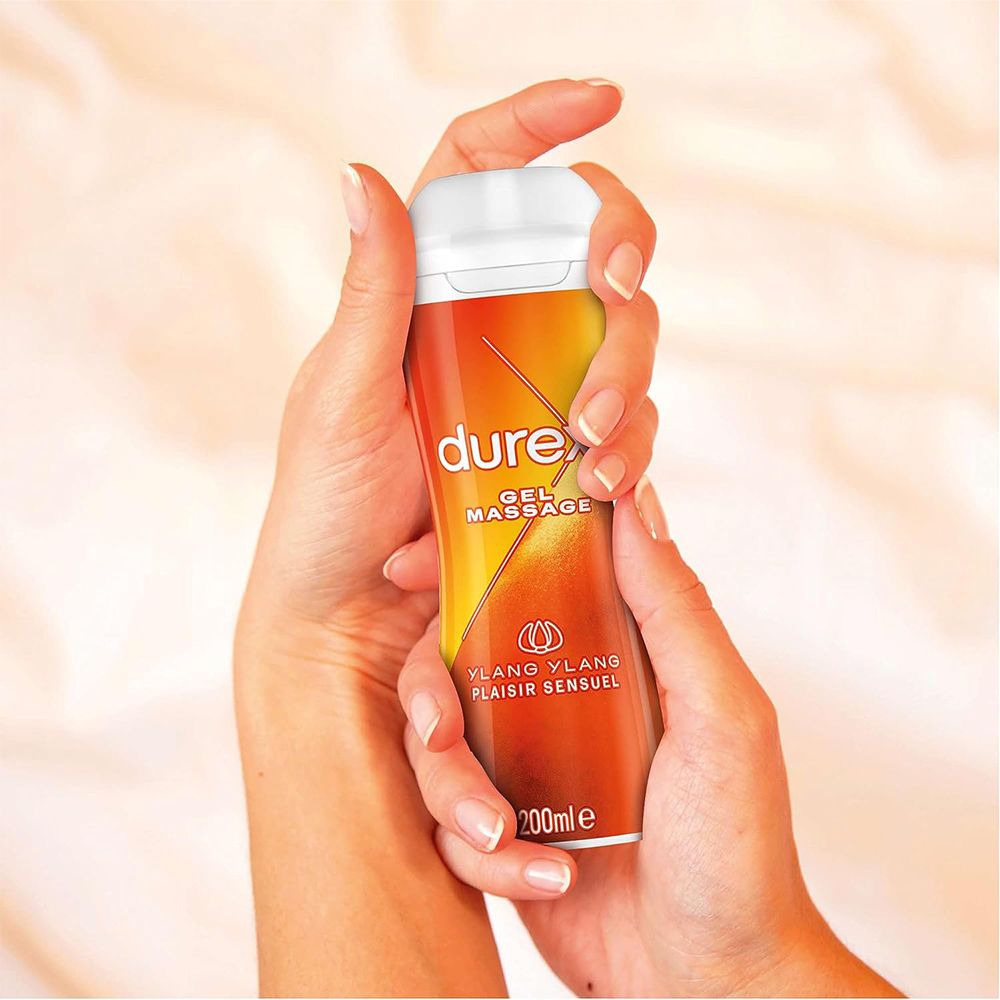 Durex Wasserbasiertes Sinnliches Massage-Gleitgel - 2 in 1 - Mit Ylang-Ylang-Extrakt - 200ml