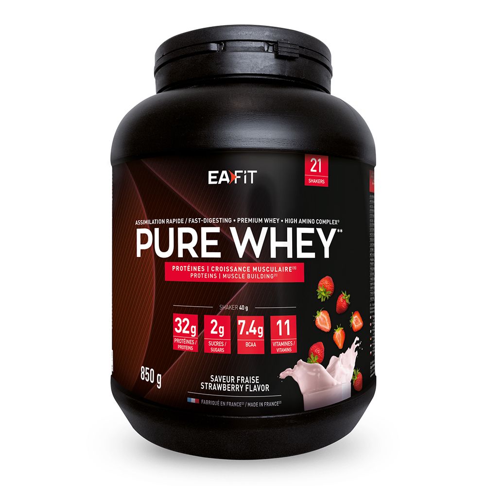 Schwarze Dose EA FIT Pure Whey Erdbeere. Aufschrift: Pure Whey, 32g Proteine, 2g Zucker, 7.4g BCAA, 11 Vitamine. 850g.