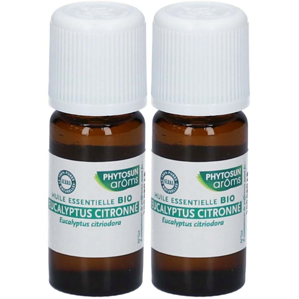 Deux flacons en verre brun avec bouchons blancs. Étiquettes : "PHYTOSUN arôms Huile Essentielle Bio Eucalyptus Citronné".