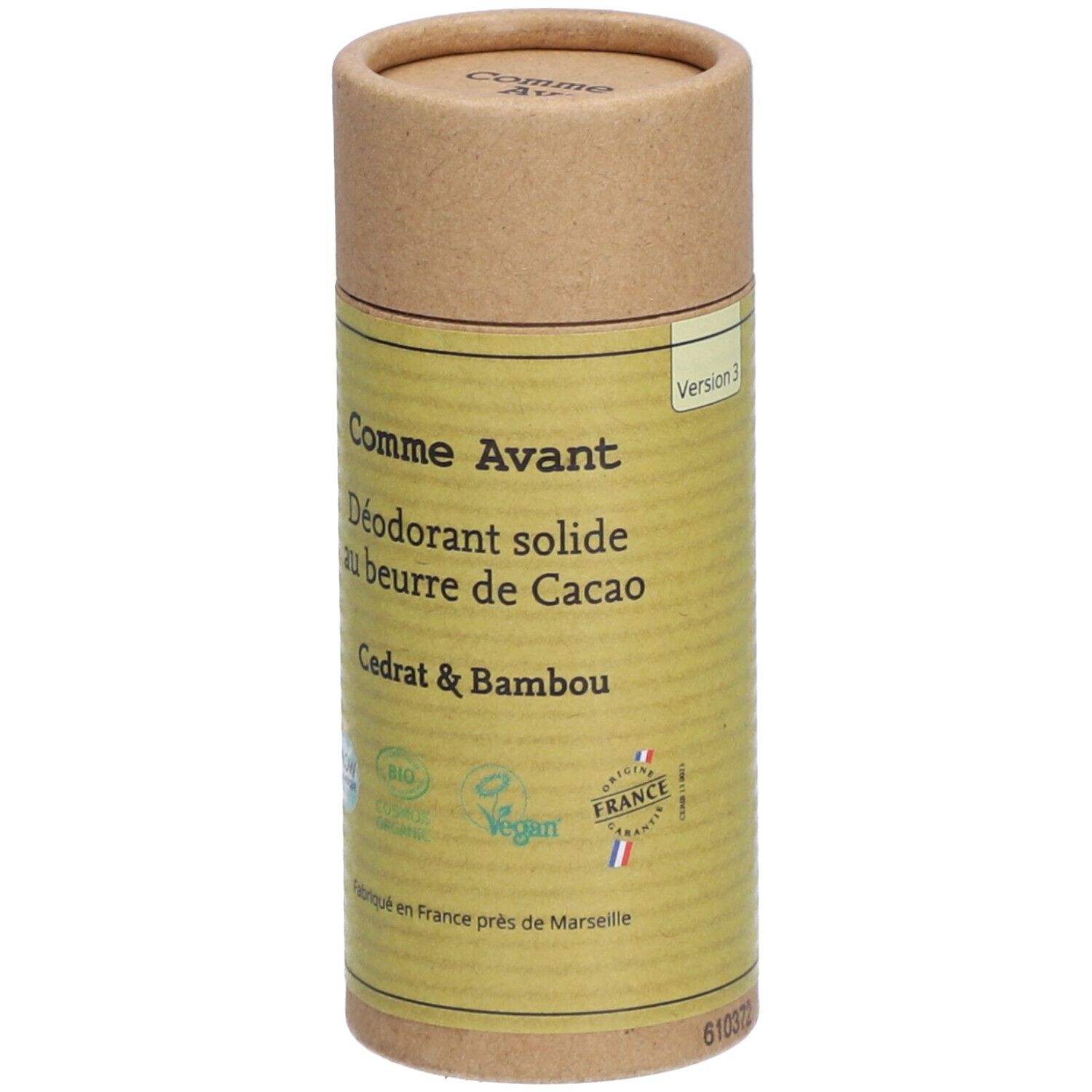 Emballage cylindrique en carton. Inscription: Comme Avant, Déodorant solide au beurre de Cacao, Cédrat & Bambou. Labels: Bio, Vegan, Slow Cosmétique.