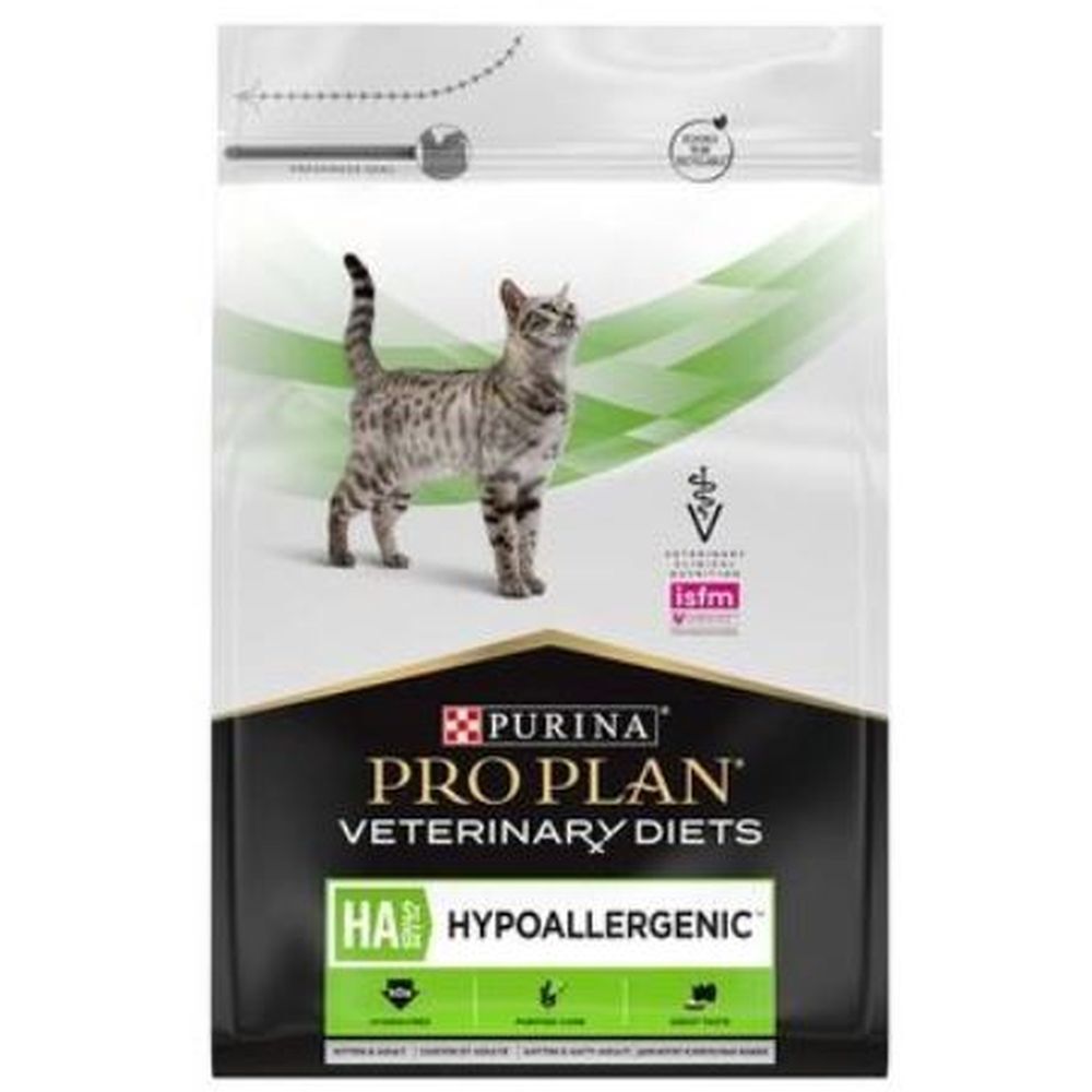 Beutel mit Katzenfutter. Aufdruck: PRO PLAN VETERINARY DIETS HA Hypoallergenic. Abbildung einer Katze. ISFM-Logo.