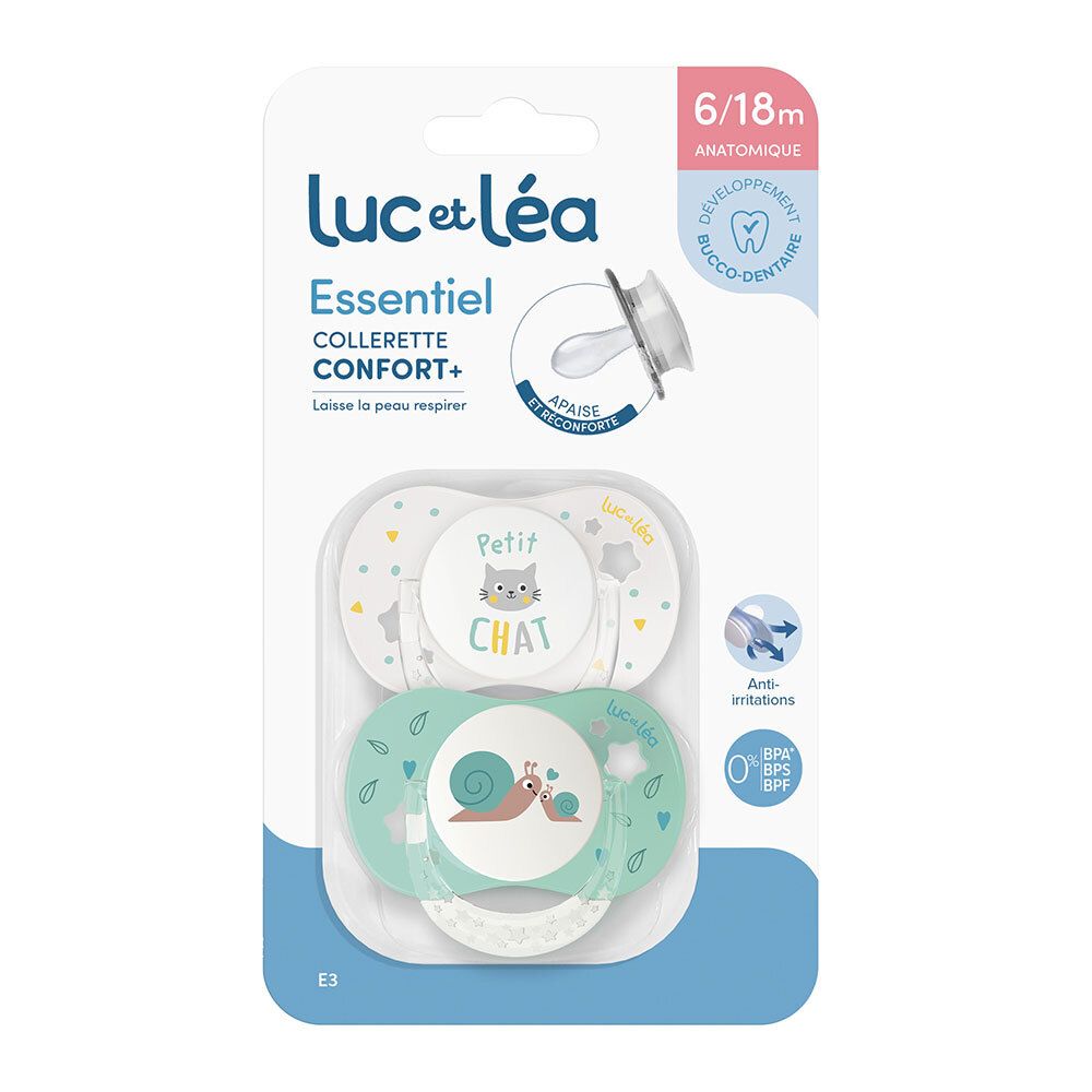 Deux sucettes Luc et Léa, motifs chat et escargot, dans un emballage. Forme anatomique. Recommandé pour les 6/18 mois.