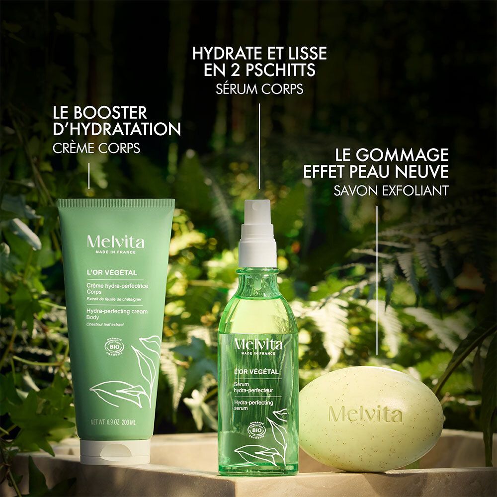Trois produits: crème, sérum, savon. Texte: Le booster d'hydratation, Hydrate et lisse en 2 pschitts, Le gommage effet peau neuve.
