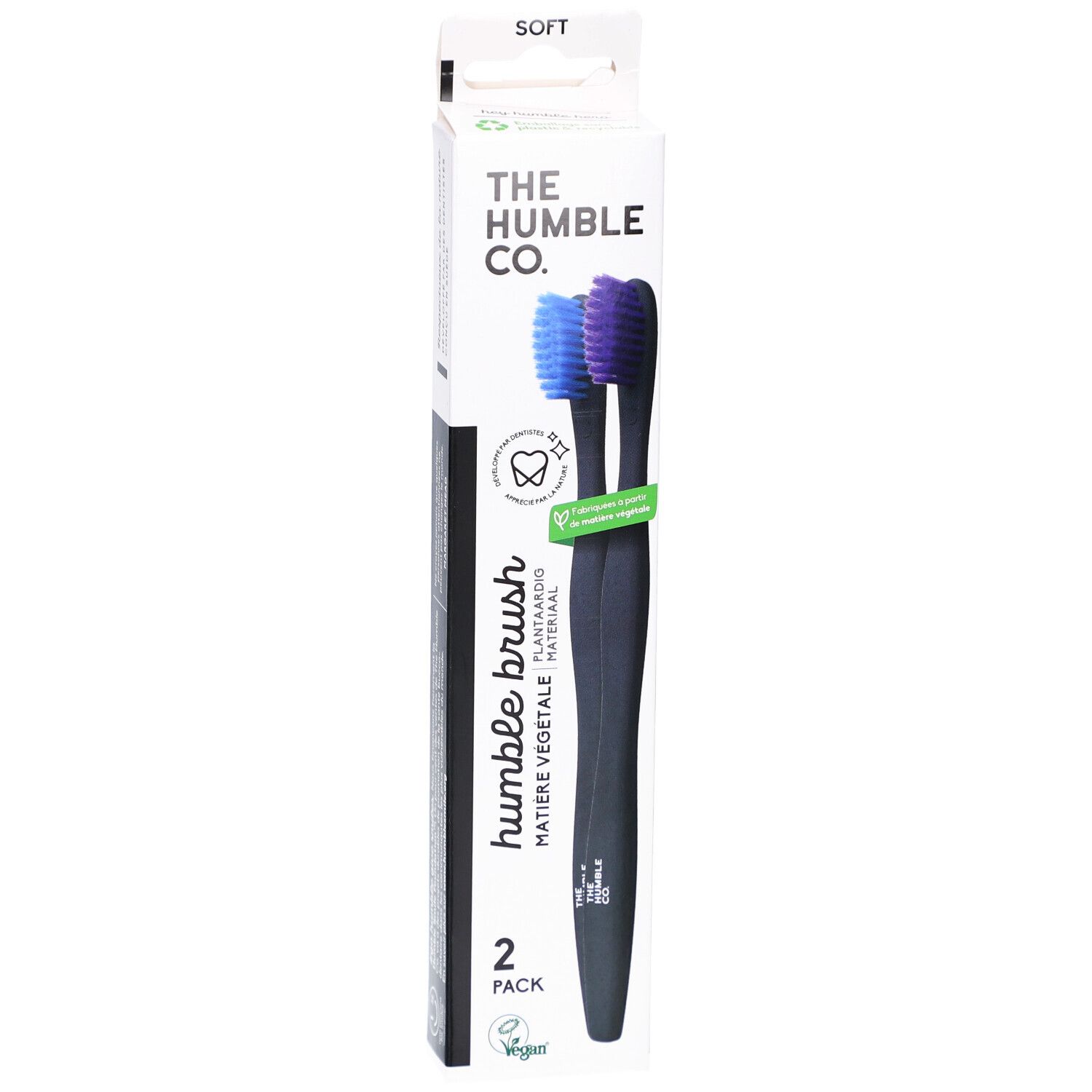 Zahnbürsten-Packung mit zwei schwarzen Zahnbürsten. Blaue und violette Borsten. Aufschrift: Humble Brush, 2er Pack.