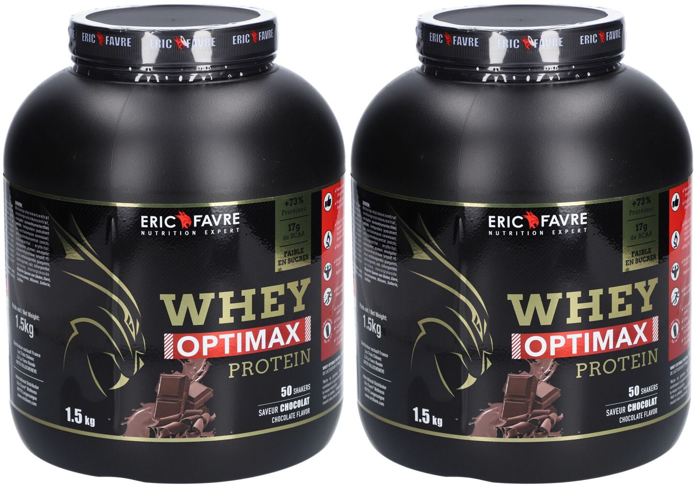 Deux pots noirs de Whey Optimax Protein. Inscription: Eric Favre, 1,5 kg, saveur chocolat. Contient 50 portions.