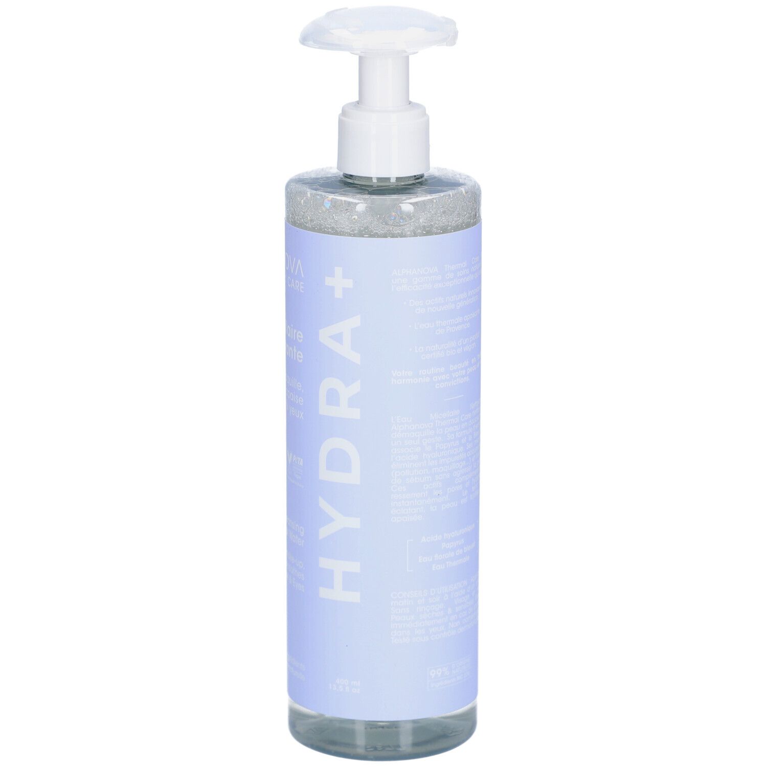 ALPHANOVA Eau Micellaire Nettoyante. Flasche mit Pumpverschluss. Blaues Etikett mit Text und Logo.