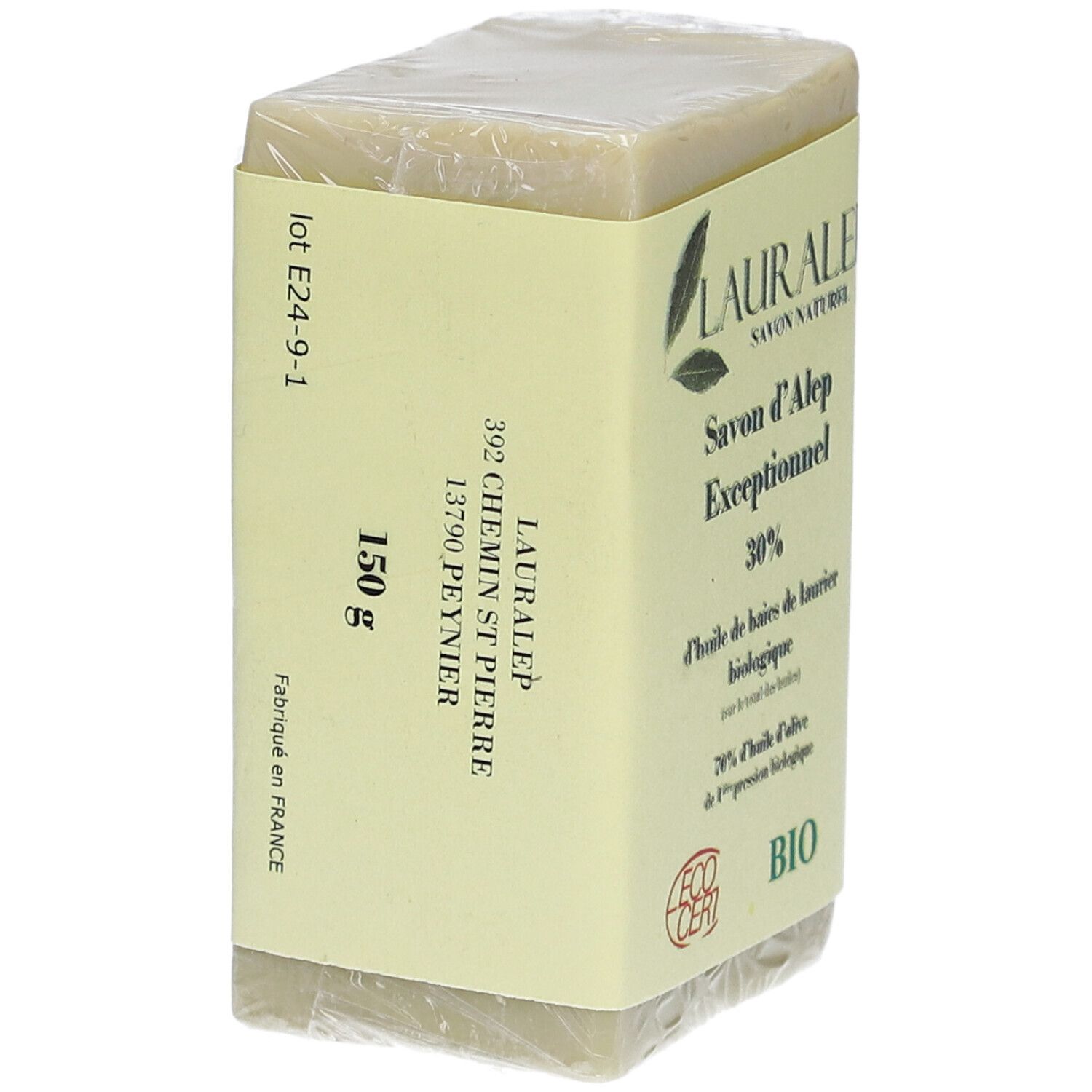 Savon rectangulaire emballé. Étiquette jaune avec LAURALEP, Savon d'Alep Exceptionnel, 30% huile de baies de laurier, 150g, ECO CERT BIO.