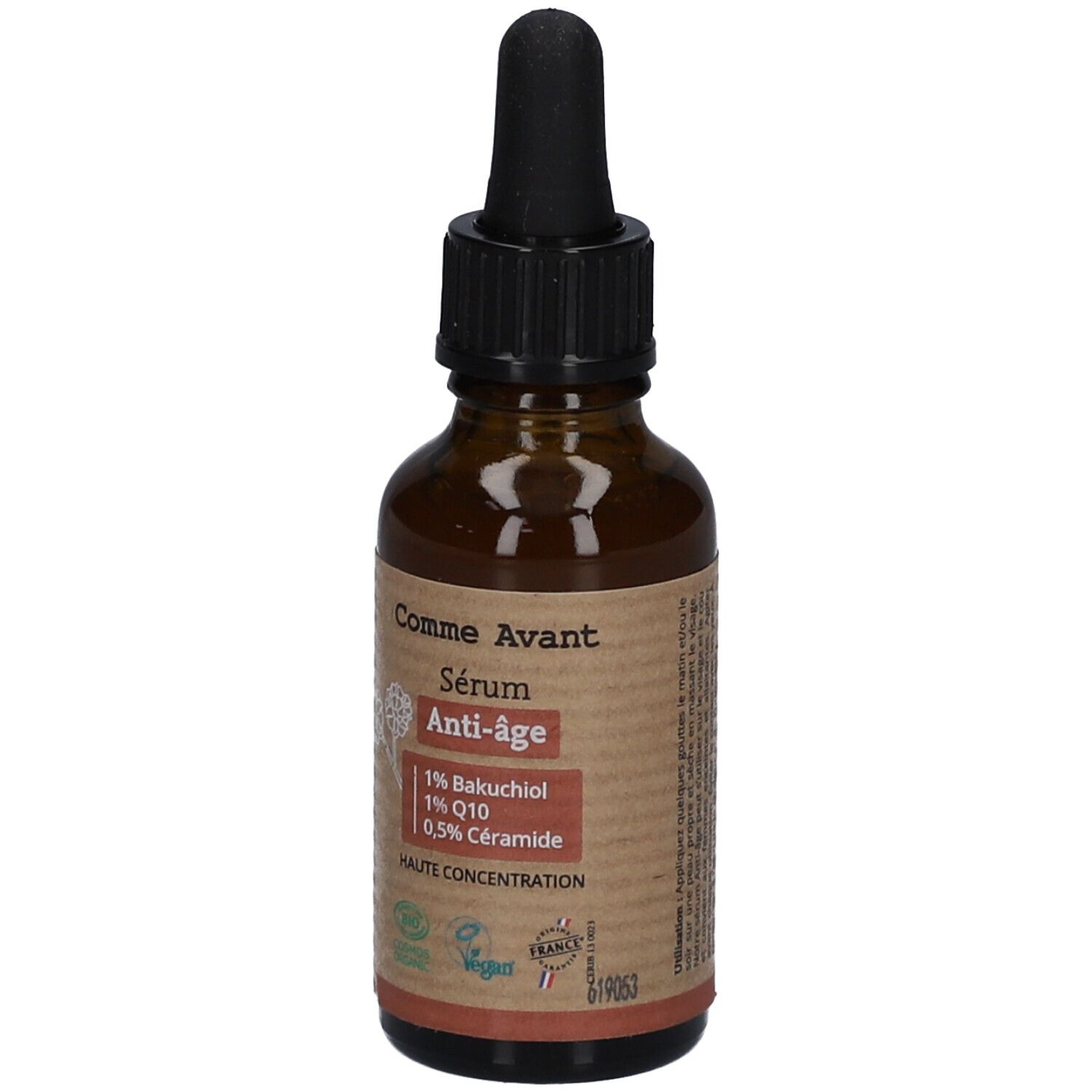 Braune Glasflasche mit schwarzem Tropfer. Etikett mit Produktnamen, „Sérum Anti-Âge“ und Inhaltsstoffen. Vegan-Siegel.