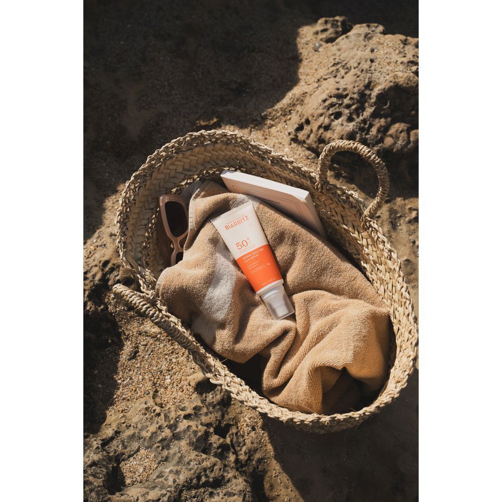 Laboratoires de Biarritz Spray Solaire Alga Maris LSF 50, "Vorher/Nachher"-Vergleich.