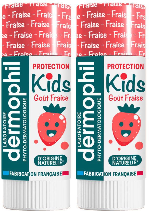 Deux sticks lèvres. Inscription: Protection Kids, Goût Fraise. Illustration d'une fraise. Fabriqué en France.