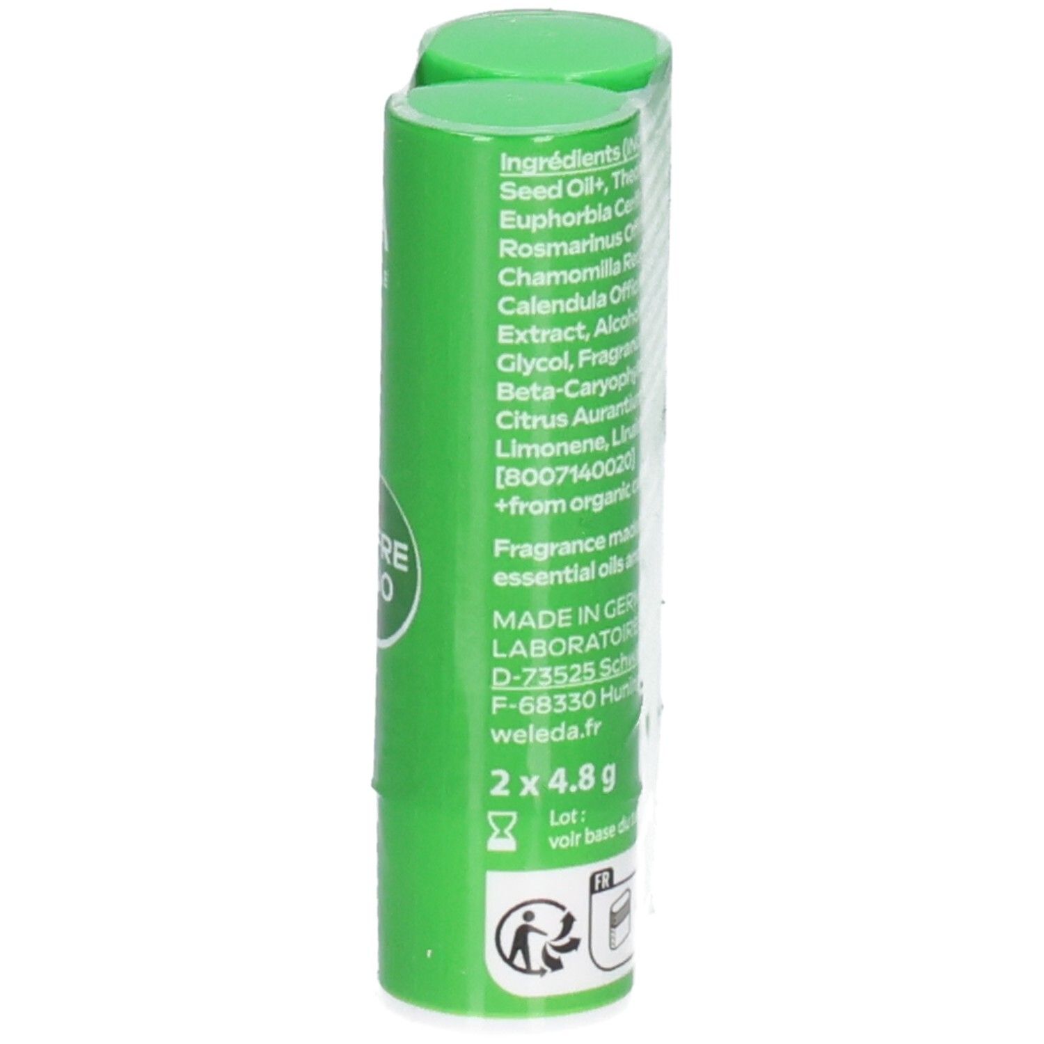 Rückseite der grünen Lippenpflegestifte. Aufgedruckt: Inhaltsstoffe, Herstellerinformationen, Gewicht 2x4,8 g. Recycling-Symbol.