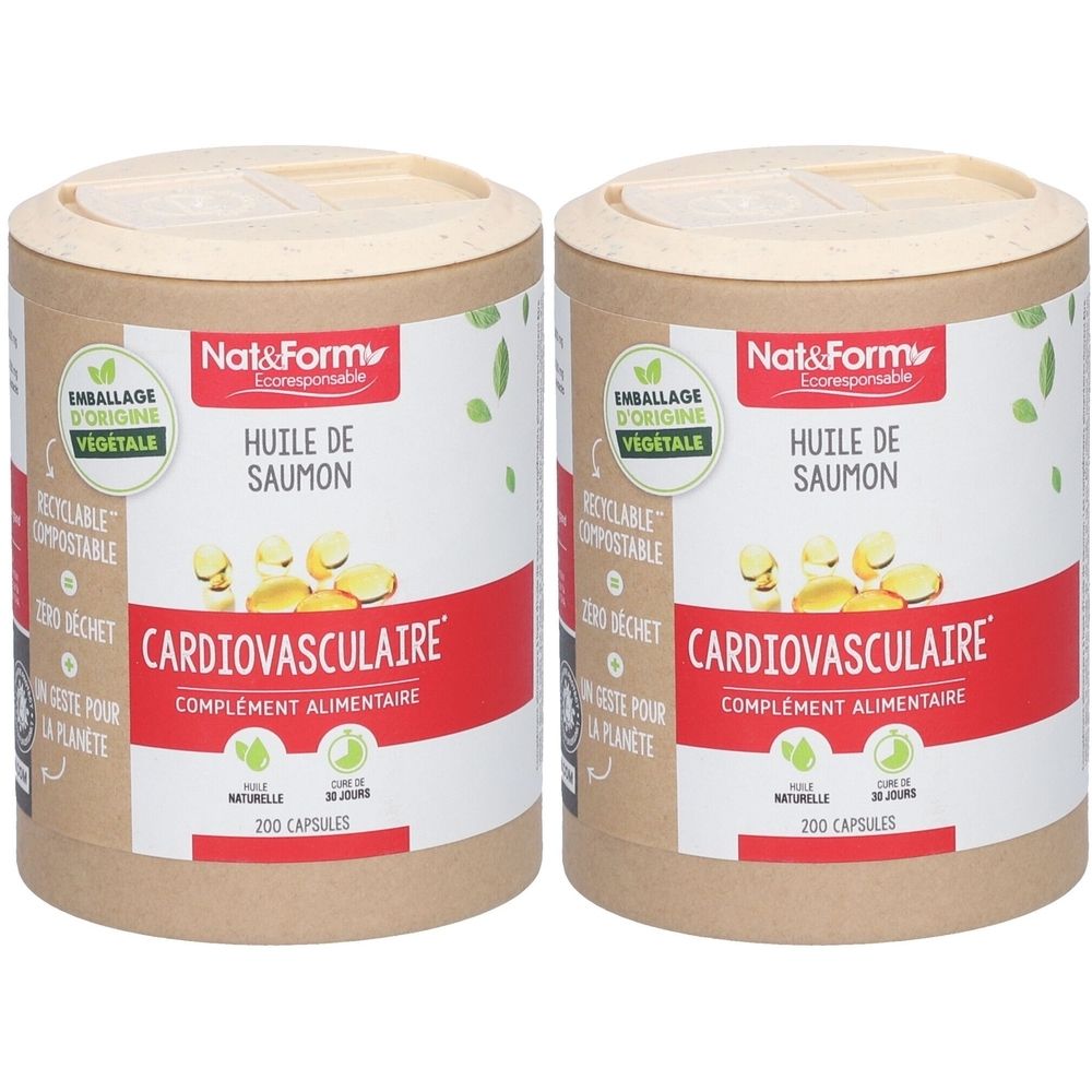 Zwei zylindrische Behälter mit Deckel. Aufschrift: Nat&Form, Huile de Saumon, Cardio-vasculaire, 200 capsules. Verpackung aus Pflanzenmaterial.