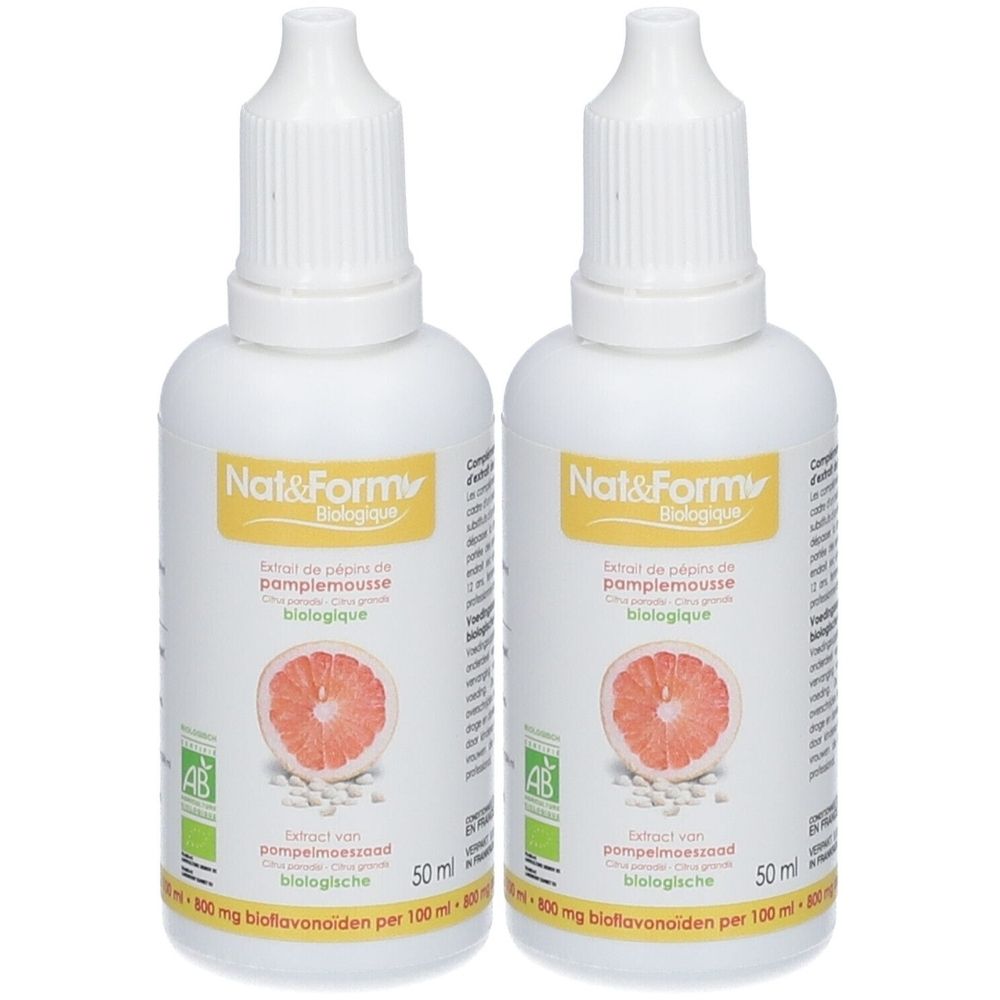 Zwei weiße Flaschen mit Tropfverschluss. Aufschrift: Nat&Form, Extrait de pépins de pamplemousse, biologisch. Abbildung einer Grapefruit.