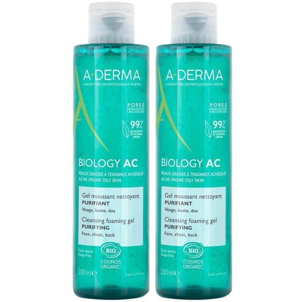 Deux flacons de gel nettoyant A-DERMA BIOLOGY AC. Liquide verdâtre, bouchon blanc. Texte : BIOLOGY AC, PURIFIANT, 99%.