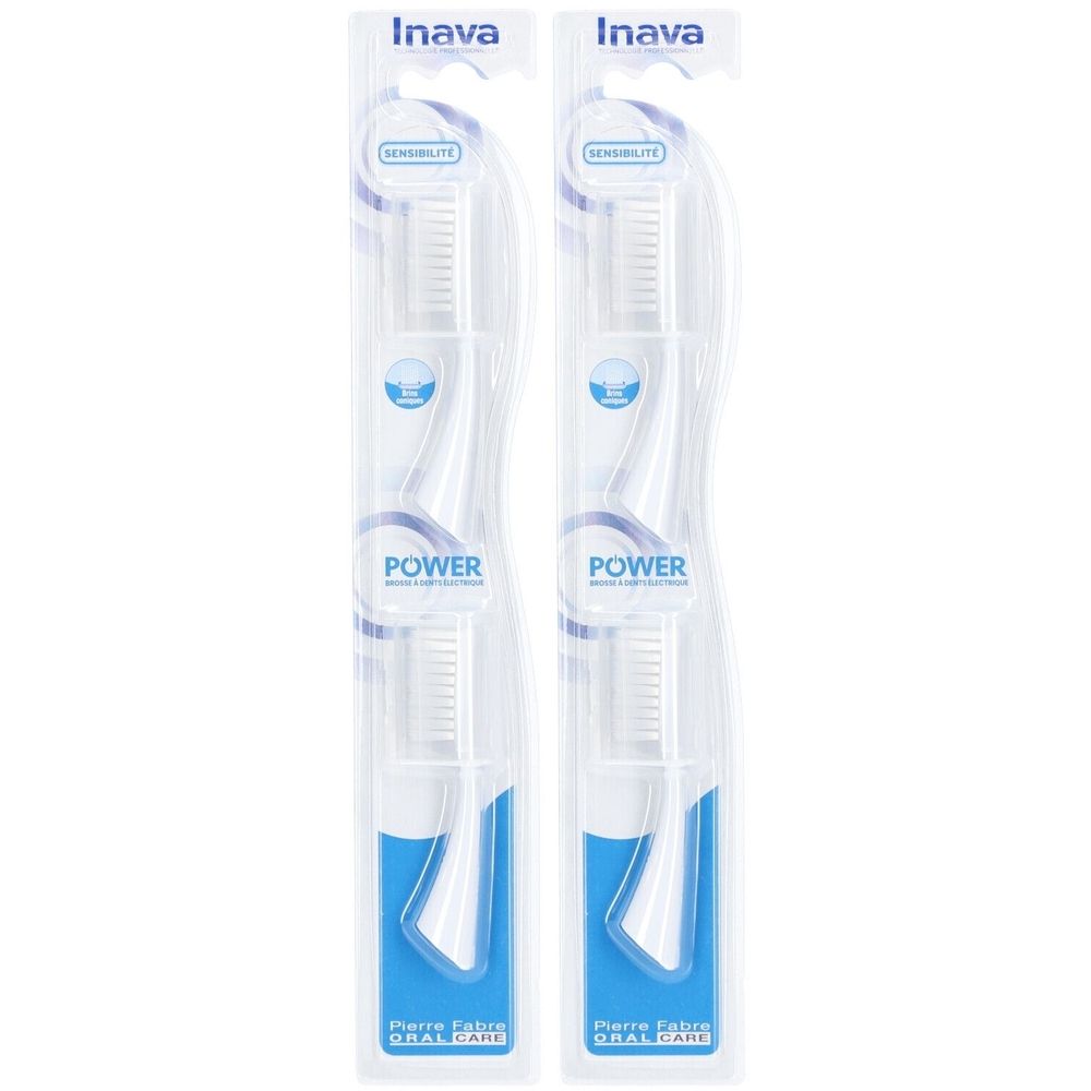 Deux têtes de brosse de rechange en blister transparent. Logo Inava en haut. Texte : POWER, Sensibilité. En bas : Pierre Fabre Oral Care.