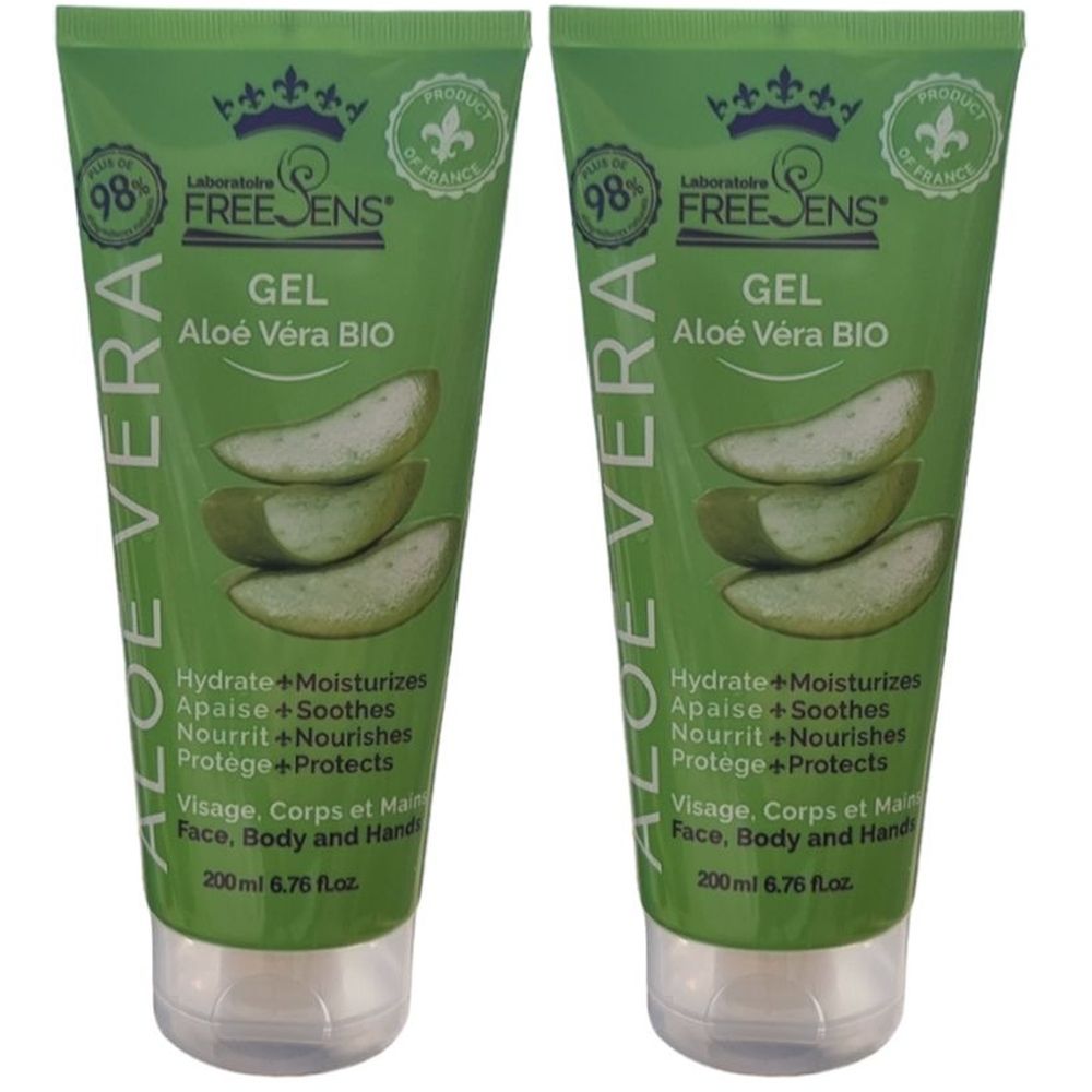 Zwei grüne Tuben Freesens Gel Aloe Vera Bio. Aufschrift: Aloe Vera, Gel, 98%, Hydrate, schützt. Mit Aloe Vera-Scheiben abgebildet.