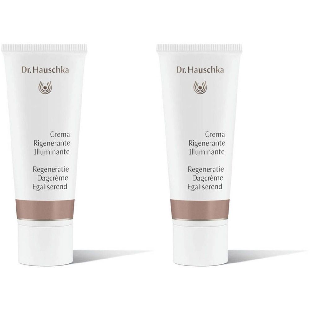 Deux tubes de crème. Inscription: Dr. Hauschka, Crema Rigenerante Illuminante, Regeneratie Dagcrème Egaliserend.