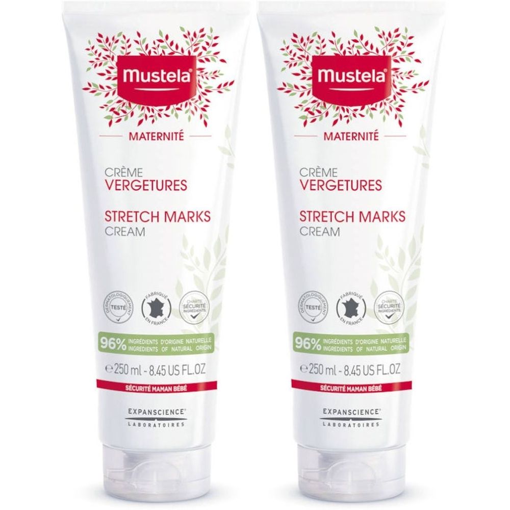 Zwei Tuben Creme. Aufschrift: Mustela, Maternité, Crème Vergetures, Stretch Marks Cream. 96% Inhaltsstoffe natürlichen Ursprungs.