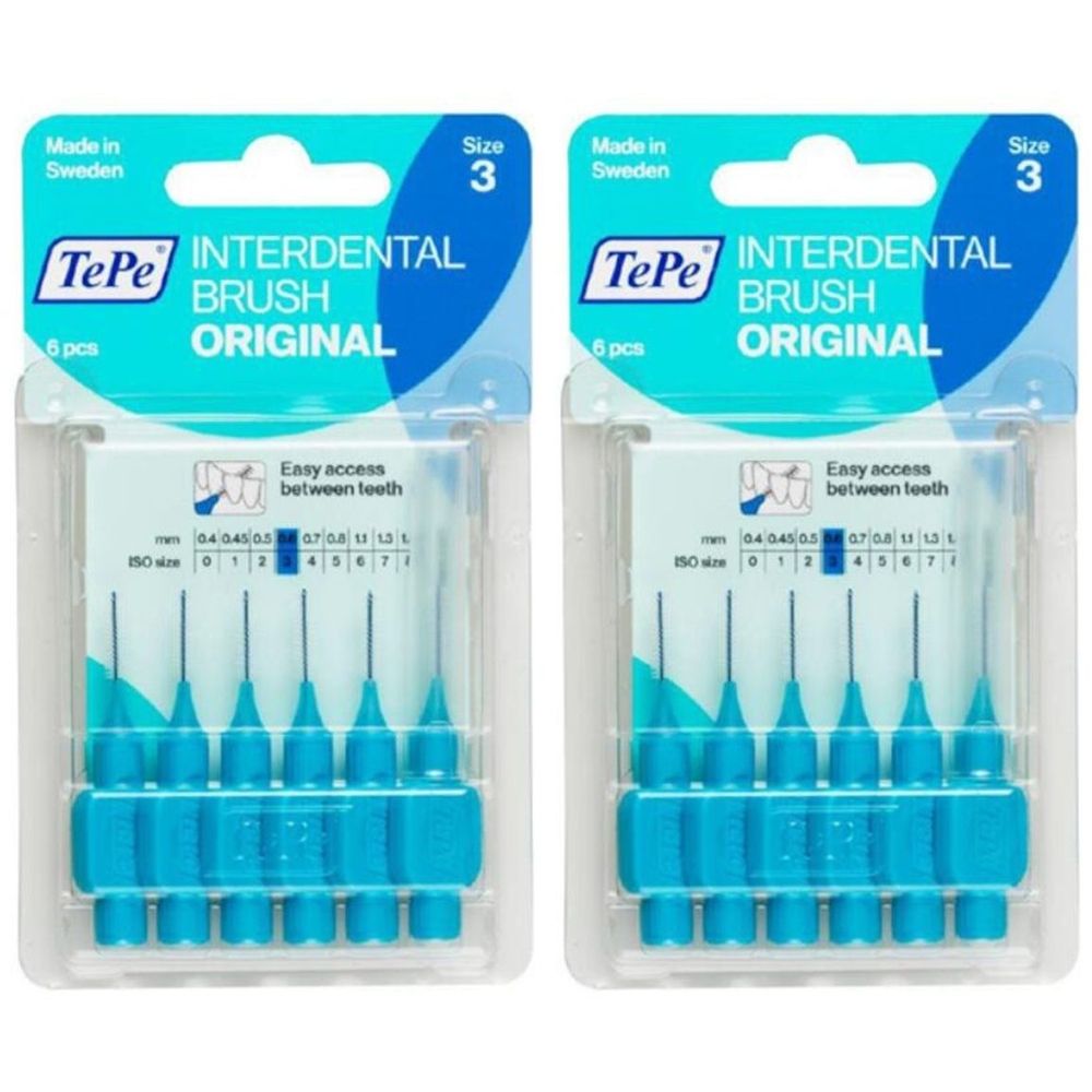 Zwei Packungen TePe Interdentalbürsten. Blaue Griffe, transparente Verpackung. Größe 3, 6 Stück pro Packung.