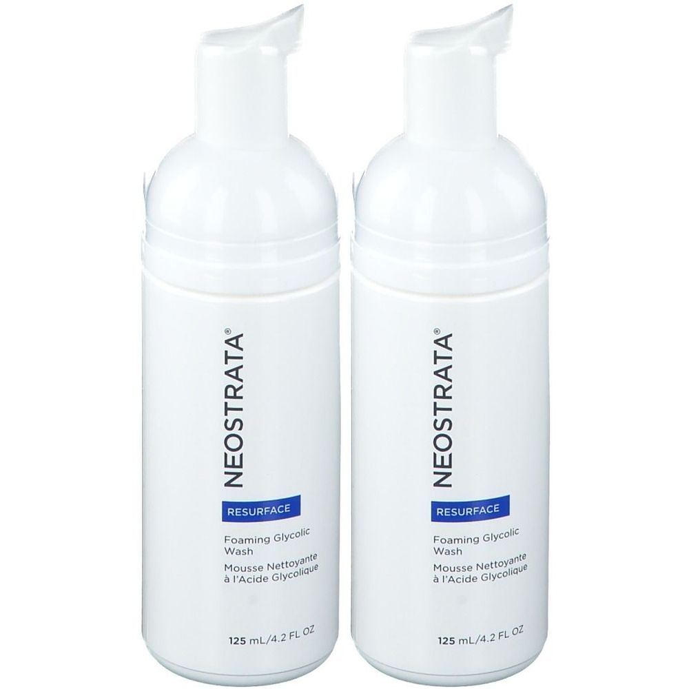 Zwei weiße Flaschen mit Pumpaufsatz. Aufschrift: NEOSTRATA, RESURFACE, Foaming Glycolic Wash. Volumen: 125 ml.