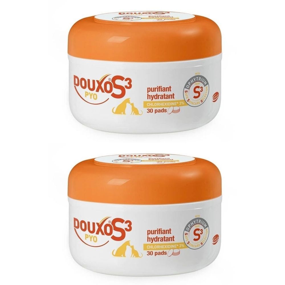 Zwei weiße Dosen mit orangefarbenen Deckeln. Aufschrift: Douxo S3 Pyo, purifiant hydratant, 30 Pads. Logo mit Hund und Katze.